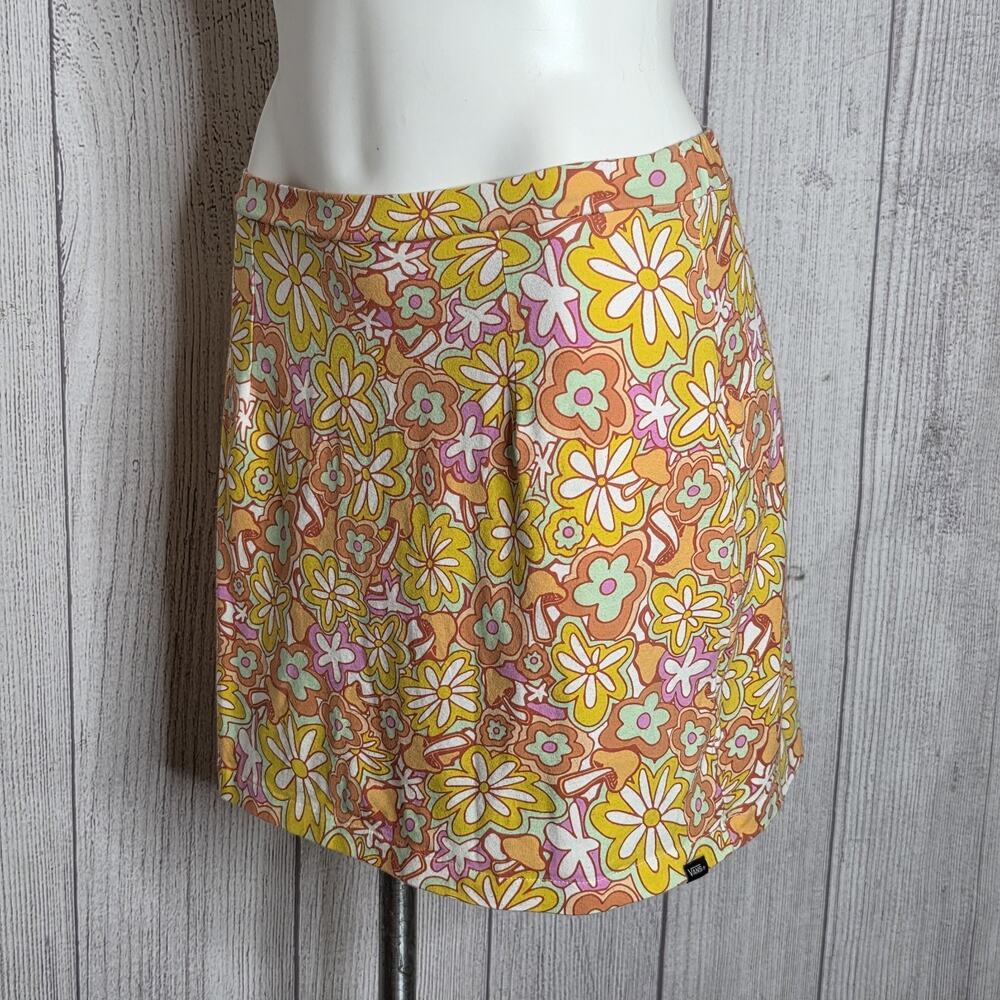 Vans Retro Floral Mushroom Print Mini Skirt Y2K Mod Groovy Size Medium